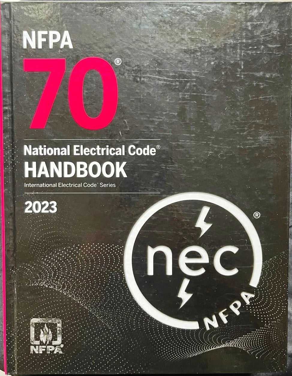 2023 NFPA 70 National Electrical Code Handbook w/ EZ Tabs & Ugly's 9781455930715